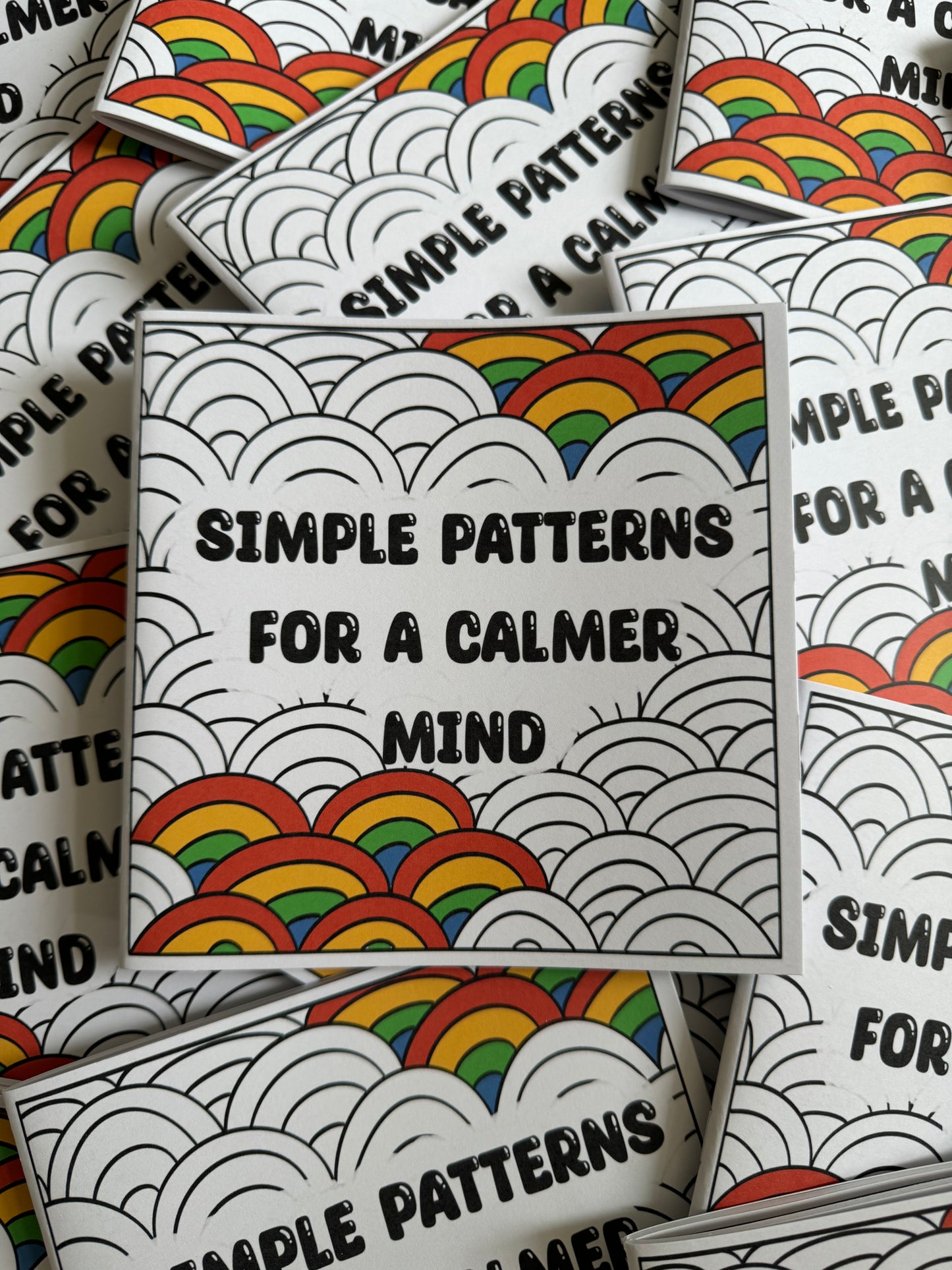 Simple Patterns for a Calmer Mind | Mini Colouring Book